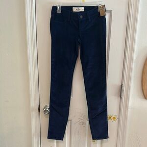 Hollister Women's Navy Blue Corduroy Jeggings